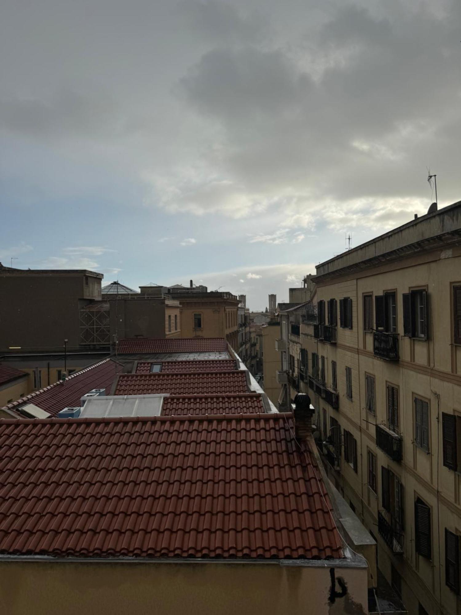 Fl Apartments Nel Corso Cagliari Dış mekan fotoğraf