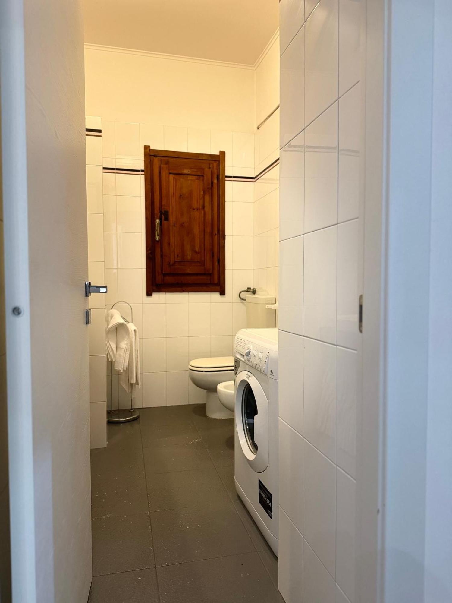 Fl Apartments Nel Corso Cagliari Dış mekan fotoğraf